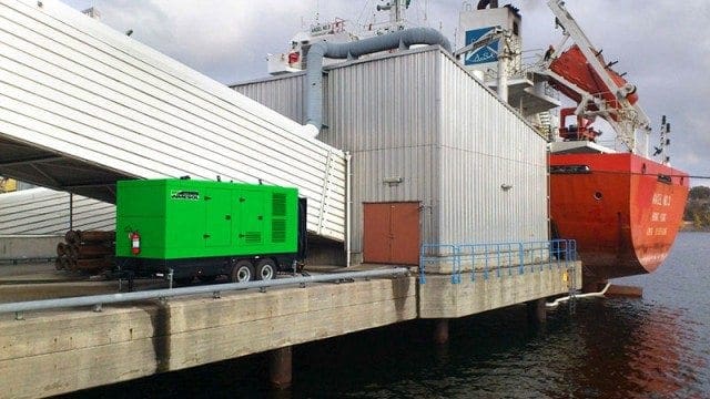 Grupo electrógeno, de la gama industrial, en el puerto de Estocolmo