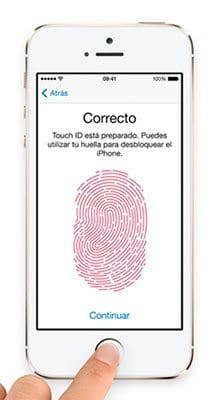 Imagen del iPhone 5, extraída de la web de Apple.