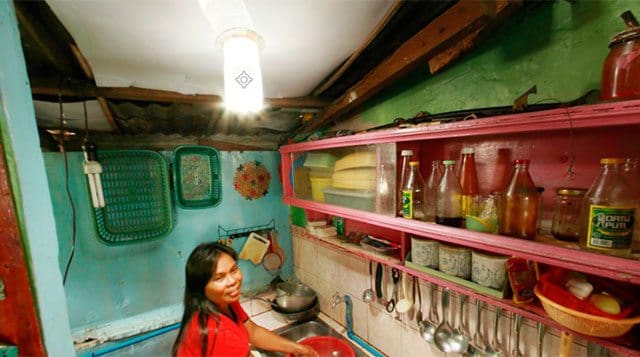 The Lamp Without Electricity for the Poor 2 Alfredo-Moser-2