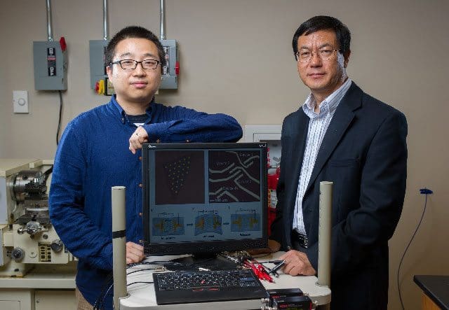 Los investigadores del Georgia Tech Wenzhuo Wu y Zhong Lin Wang