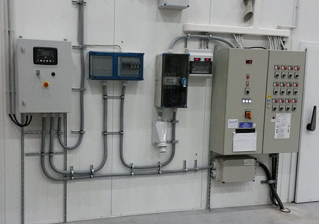 Pharmaceutical products distribution warehouse engine room at Werne (Germany) Pharmaceutical products distribution warehouse engine room at Werne (Germany)