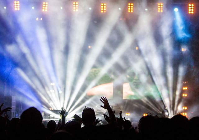 Generator Sets - Shows, events, and promotions - Picture: Daniel Robert