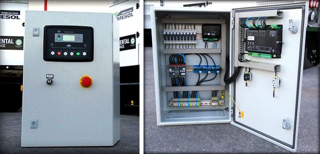 Le boîtier de commutation et le tableau de commutation du DS334 seront reliés aux groupes électrogènes