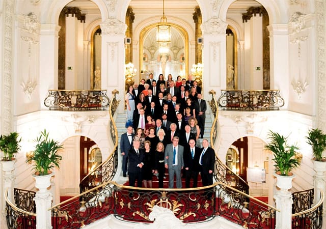 Inmesol célèbre le 20ème ANNIVERSAIRE de l'association ASEAMAC 5 Photo de groupe de tous les participants à la célébration