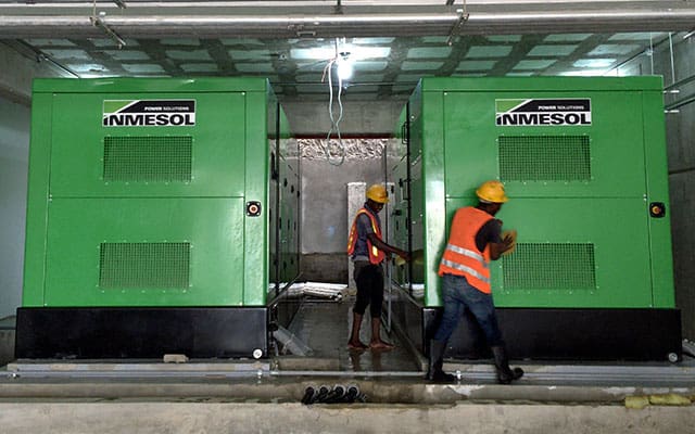 The two-genset 1010 kVA LTP power generation system recently installed in Las Colinas General Hospital basement