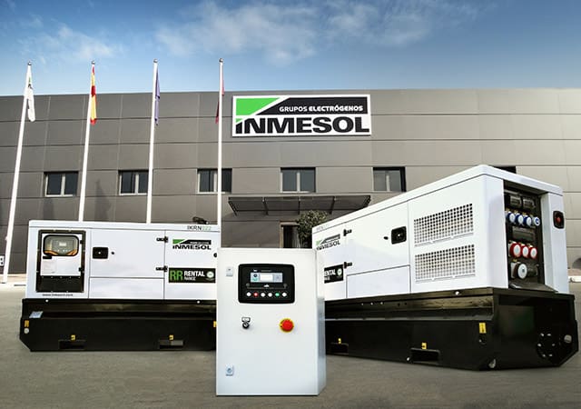 Two Rental range generator sets operating in dual mutual stand-by mode